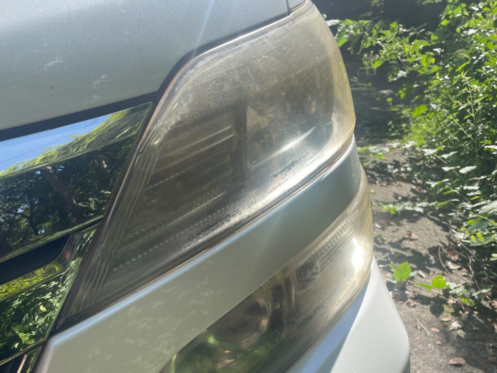 ヘッドライト 黄ばみ 自分で Before